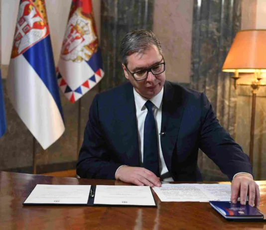 Vučićeve „četiri skakaonice“ po fudbalskim stadionima i zamka za opoziciju: Analiza Zorana Panovića u novom Nedeljniku vuciceve-„cetiri-skakaonice“-po-fudbalskim-stadionima-i-zamka-za-opoziciju:-analiza-zorana-panovica-u-novom-nedeljniku
