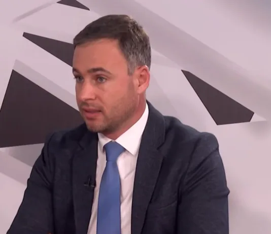 Aleksić: Hapšenje Miloša Pavlovića je politička odmazda i zastrašivanje aleksic:-hapsenje-milosa-pavlovica-je-politicka-odmazda-i-zastrasivanje