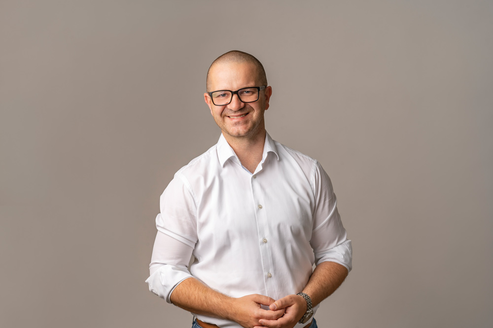 kada-pomislite-na-onlajn-kupovinu,-prvo-cete-otici-na-ananas,-a-tek-onda-na-google kada-pomislite-na-onlajn-kupovinu,-prvo-cete-otici-na-ananas,-a-tek-onda-na-google