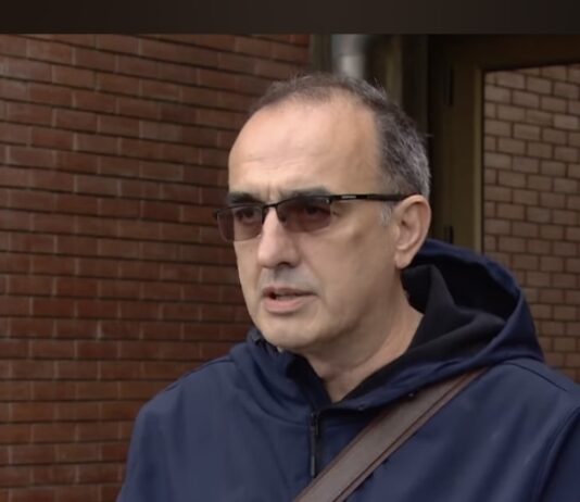Profesori sa svetskih univerziteta traže da srpske vlasti prestanu sa progonom Gruhonjića profesori-sa-svetskih-univerziteta-traze-da-srpske-vlasti-prestanu-sa-progonom-gruhonjica