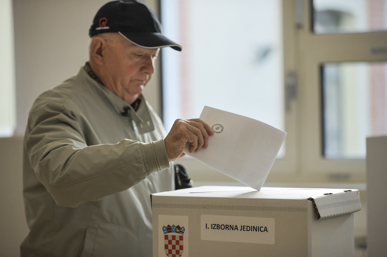 prvi-rezultati-izbora-u-hrvatskoj,-hdz-vodi prvi-rezultati-izbora-u-hrvatskoj,-hdz-vodi