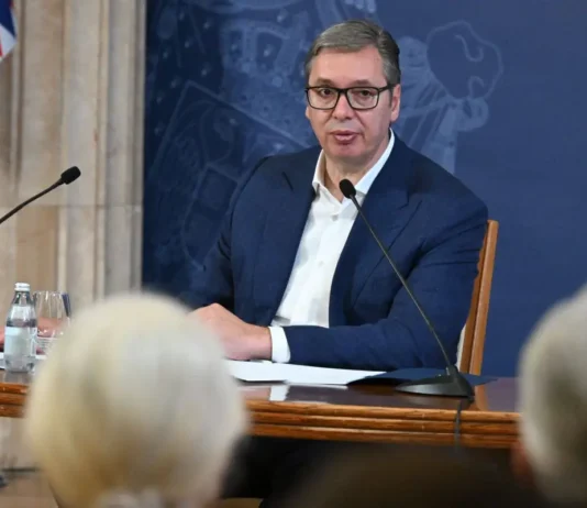 Savet za nacionalnu bezbednost sutra o protestima i Dodiku savet-za-nacionalnu-bezbednost-sutra-o-protestima-i-dodiku