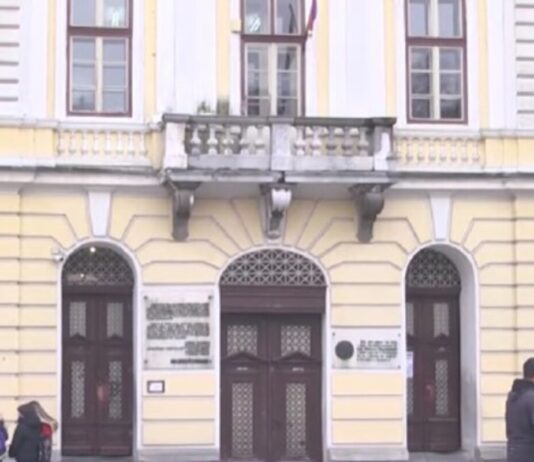 Direktorka užičke gimnazije dala ostavku dan nakon što su učenici najavili obustavu nastave direktorka-uzicke-gimnazije-dala-ostavku-dan-nakon-sto-su-ucenici-najavili-obustavu-nastave
