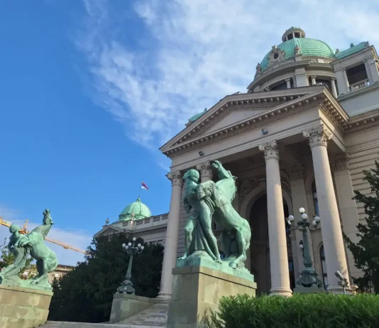 Usvojen zaključak o izveštaju Evropske komisije o Srbiji i druge tačke dnevnog reda u Skupštini Srbije usvojen-zakljucak-o-izvestaju-evropske-komisije-o-srbiji-i-druge-tacke-dnevnog-reda-u-skupstini-srbije