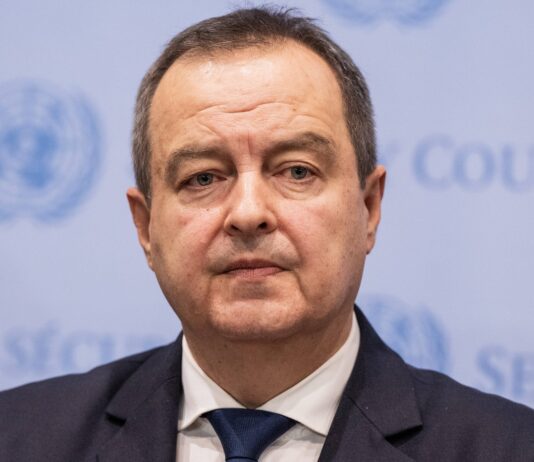 Pulmolog: Dačić ima dvostruku upalu pluća, priključen na respirator pulmolog:-dacic-ima-dvostruku-upalu-pluca,-prikljucen-na-respirator