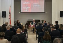 Đulio Tremondi predstavio knjigu „Rat ili mir” u Rimu djulio-tremondi-predstavio-knjigu-„rat-ili-mir”-u-rimu