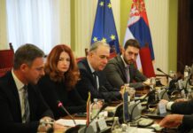 „Ova vlada očigledno ne može da upravlja državom“: Opozicija zatražila informacije o slučaju Veselina MIlića i raspravu o poverenju vladi Đure Macuta „ova-vlada-ocigledno-ne-moze-da-upravlja-drzavom“:-opozicija-zatrazila-informacije-o-slucaju-veselina-milica-i-raspravu-o-poverenju-vladi-djure-macuta
