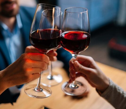 Domaća vina osvajaju Bavarsku: Serbian Wine Fest okupio diplomate domaca-vina-osvajaju-bavarsku:-serbian-wine-fest-okupio-diplomate