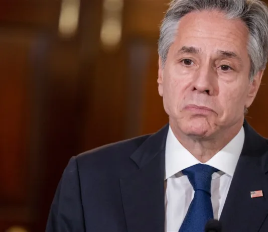 Blinken u Rijadu o sprečavanju širenja rata u Izraelu na region i zaštiti civila blinken-u-rijadu-o-sprecavanju-sirenja-rata-u-izraelu-na-region-i-zastiti-civila