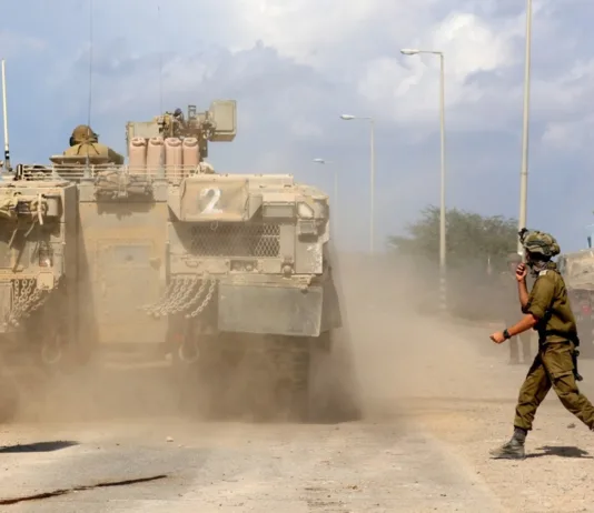 Stanovnici Gaze dobili novi rok za evakuaciju, SZO tvrdi da je to „smrtna kazna“ za pacijente: Deveti dan rata u Izraelu stanovnici-gaze-dobili-novi-rok-za-evakuaciju,-szo-tvrdi-da-je-to-„smrtna-kazna“-za-pacijente:-deveti-dan-rata-u-izraelu