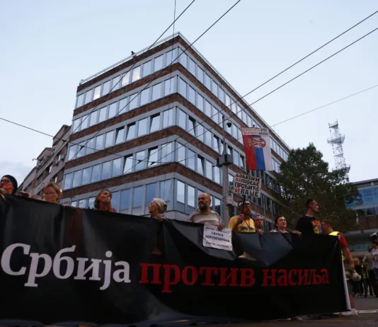 U Beogradu večeras 26. protest ‘Srbija protiv nasilja’ u-beogradu-veceras-26.-protest-‘srbija-protiv-nasilja’