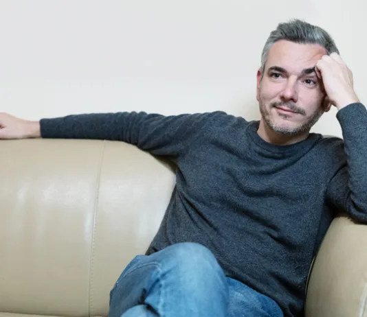 „Pendreci su sevali, bačen je suzavac. Sećam se da smo se sklonili u Skupštinu grada…“ – Čitajte u Nedeljniku „pendreci-su-sevali,-bacen-je-suzavac.-secam-se-da-smo-se-sklonili-u-skupstinu-grada…“-–-citajte-u-nedeljniku