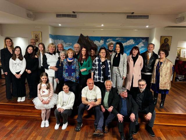 pesnicko-prolece-u-parizu