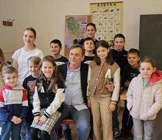 Srbi u Luksemburgu se družili sa Tihomirem Stanićem srbi-u-luksemburgu-se-druzili-sa-tihomirem-stanicem