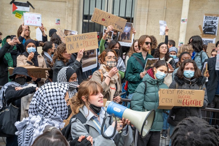 Novi propalestinski protest studenata u Parizu: Blokirana zgrada kampusa prestižnog univerziteta