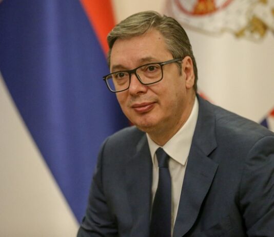 Vučić: Ne očekujem da će parlament Crne Gore usvojiti Rezoluciju o Jasenovcu vucic:-ne-ocekujem-da-ce-parlament-crne-gore-usvojiti-rezoluciju-o-jasenovcu