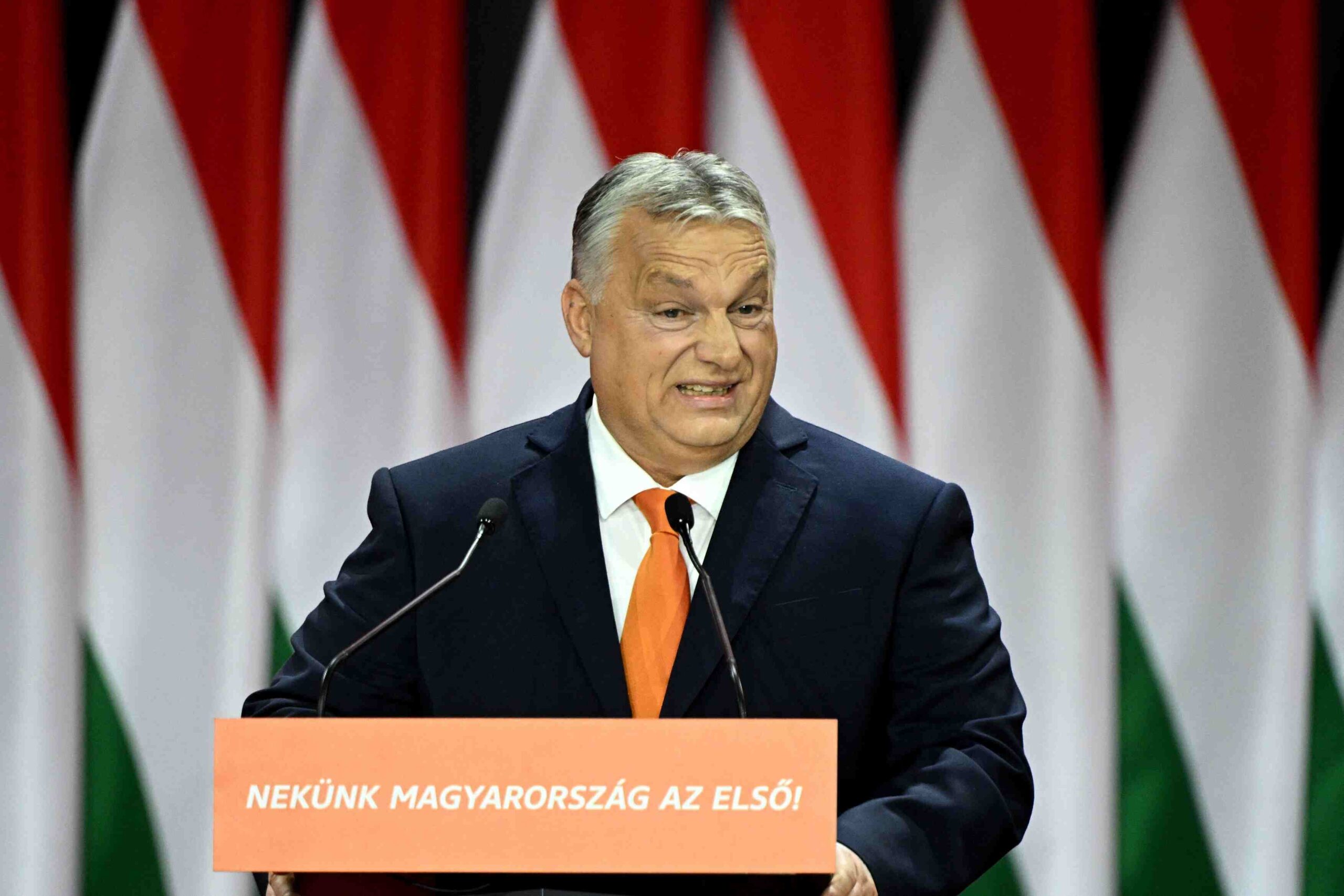 le-pen-se-pridruzuje-orbanovoj-grupi-krajnje-desnice-u-evropskom-parlamentu le-pen-se-pridruzuje-orbanovoj-grupi-krajnje-desnice-u-evropskom-parlamentu