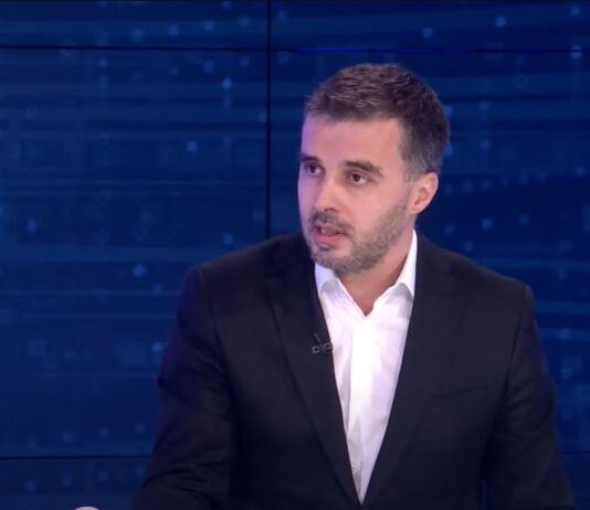 Manojlović: Predlog o parlamentarnoj komisiji za litijum je pokušaj prevare građana manojlovic:-predlog-o-parlamentarnoj-komisiji-za-litijum-je-pokusaj-prevare-gradjana