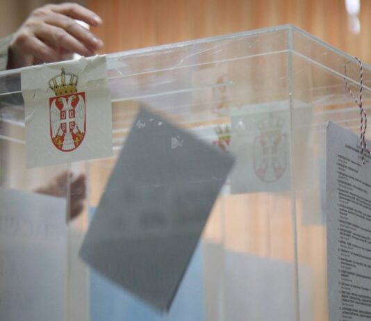 Objavljen datum ponavljanja glasanja u Kosjeriću objavljen-datum-ponavljanja-glasanja-u-kosjericu