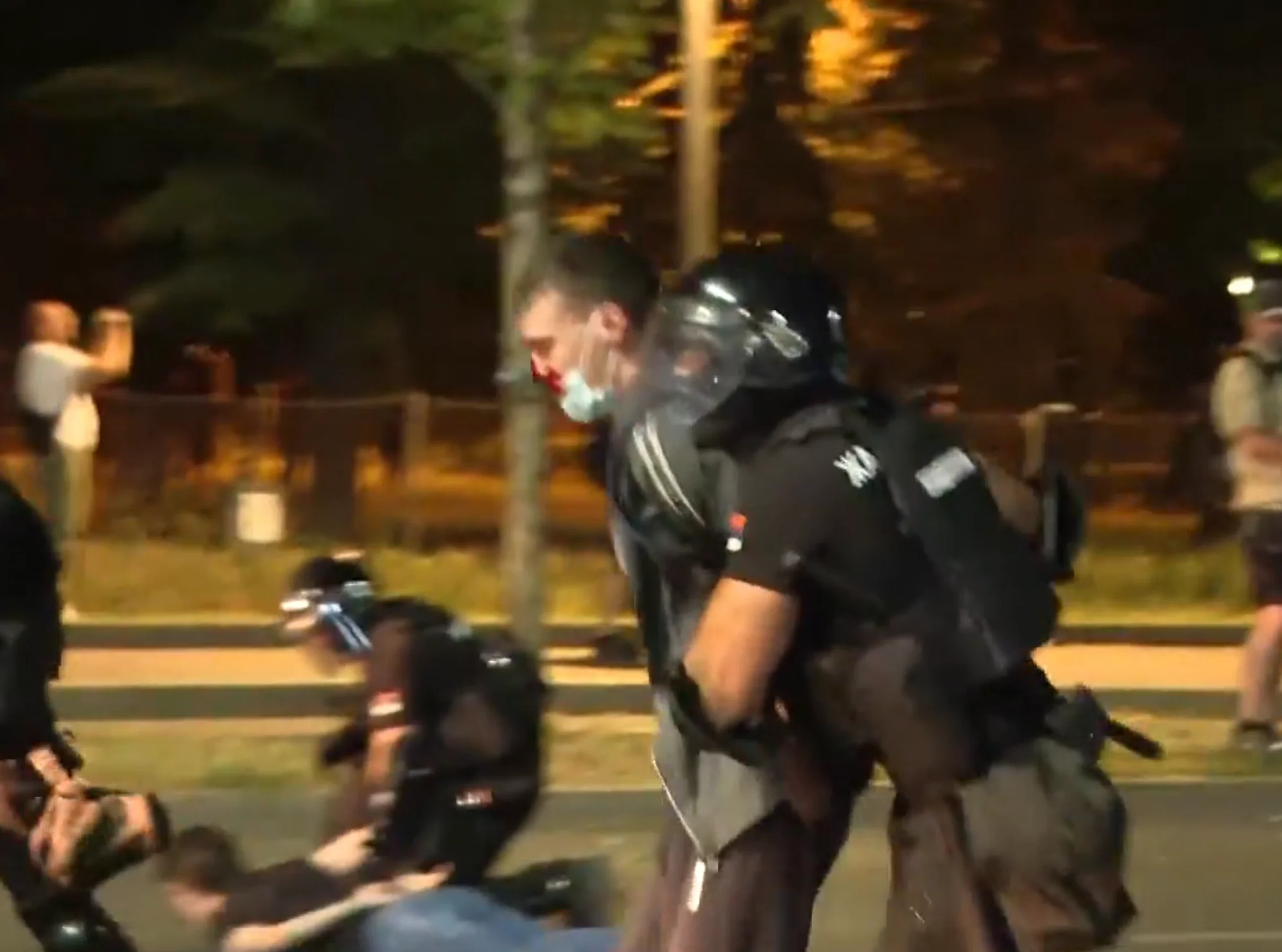 policija-odbacuje-tvrdnje-da-je-studentu-stavljala-lisice-na-bolnicki-krevet policija-odbacuje-tvrdnje-da-je-studentu-stavljala-lisice-na-bolnicki-krevet