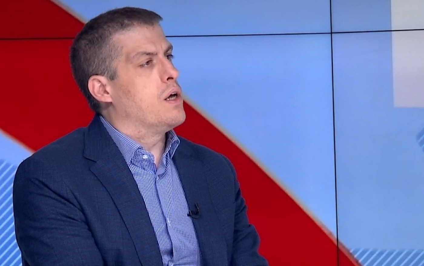 advokat-ninic:-matovic-prilikom-hapsenja-kod-sebe-nije-imao-pistolj,-naknadno-je-donet-u-policijsku-stanicu advokat-ninic:-matovic-prilikom-hapsenja-kod-sebe-nije-imao-pistolj,-naknadno-je-donet-u-policijsku-stanicu