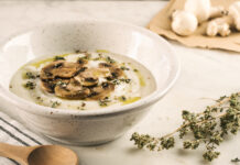 Domaća krem čorba od pečuraka: Miris koji ispunjava dom i ukus koji greje dušu domaca-krem-corba-od-pecuraka:-miris-koji-ispunjava-dom-i-ukus-koji-greje-dusu