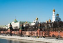 Kremlj: Poseta Putinovog izaslanika SAD ne znači nastavak mirovnih pregovora sa Ukrajinom kremlj:-poseta-putinovog-izaslanika-sad-ne-znaci-nastavak-mirovnih-pregovora-sa-ukrajinom