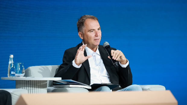 Предавање-Виктора-Лазића-у-Москви