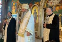 Радост Васкрса у Чикагу окупила Србе свих генерација Радост-Васкрса-у-Чикагу-окупила-Србе-свих-генерација