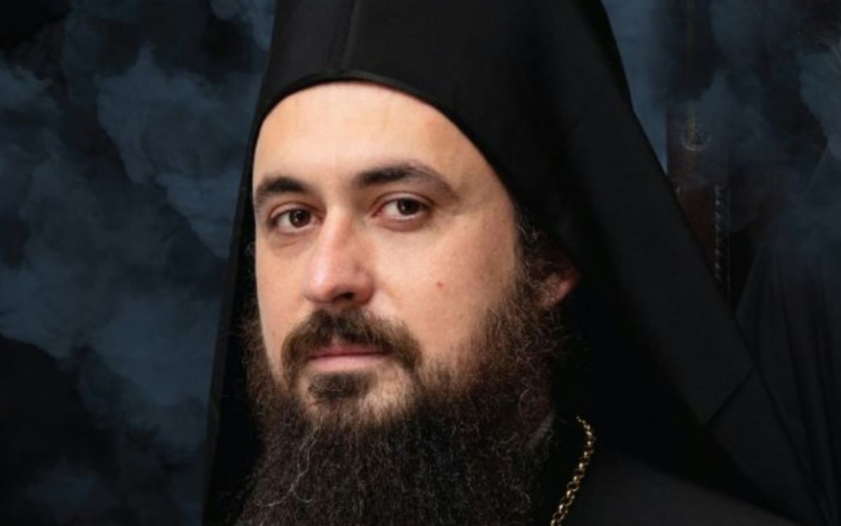 srbi-u-francuskoj-izneli-ozbiljne-optuzbe:-vladika-justin-kupio-vilu-od-500.000-evra,-a-medju-vernicima-skuplja-“sigurne-glasove”-za-izbore-u-srbiji!-(foto)
