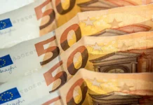 SEPA sistem plaćanja od danas radi i u Srbiji: Ovo je detaljan cenovnik usluga najvećih domaćih banaka sepa-sistem-placanja-od-danas-radi-i-u-srbiji:-ovo-je-detaljan-cenovnik-usluga-najvecih-domacih-banaka