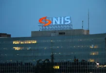 Rojters: Nepoznata srpska kompanija ponudila 2 milijarde evra za ruski udeo u NIS-u rojters:-nepoznata-srpska-kompanija-ponudila-2-milijarde-evra-za-ruski-udeo-u-nis-u
