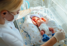 Šestomesečna beba nestala iz klinike u Duisburgu: Dete u životnoj opasnosti sestomesecna-beba-nestala-iz-klinike-u-duisburgu:-dete-u-zivotnoj-opasnosti