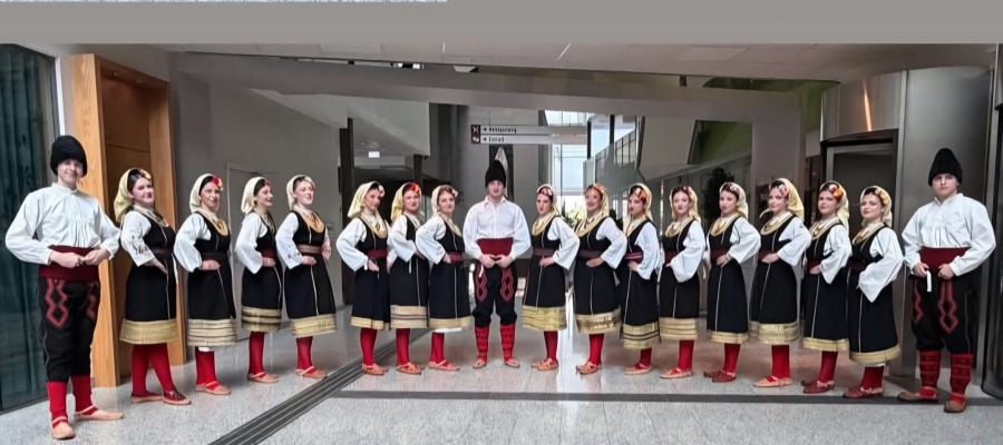 folklorni-festival-„kud-srbi-tu-i-opanci”-okupio-ljubitelje-tradicije-u-soderteljeu folklorni-festival-„kud-srbi-tu-i-opanci”-okupio-ljubitelje-tradicije-u-soderteljeu