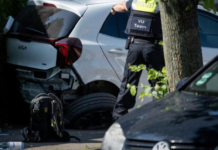 Tragedija u Nemačkoj: Žena autom uletela u grupu školaraca, poginulo dvoje dece tragedija-u-nemackoj:-zena-autom-uletela-u-grupu-skolaraca,-poginulo-dvoje-dece