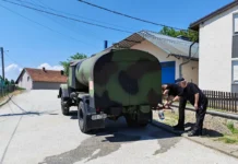 Ministarstvo odbrane: Od sinoć dodatni kapaciteti Vojske Srbije za snabdevanje Čačka vodom ministarstvo-odbrane:-od-sinoc-dodatni-kapaciteti-vojske-srbije-za-snabdevanje-cacka-vodom