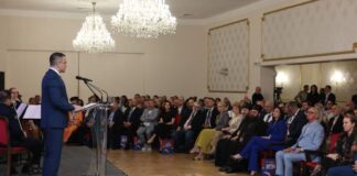 Сабор српског јединства: Представници дијаспоре из 30 земаља окупљени у Београду Сабор-српског-јединства:-Представници-дијаспоре-из-30-земаља-окупљени-у-Београду