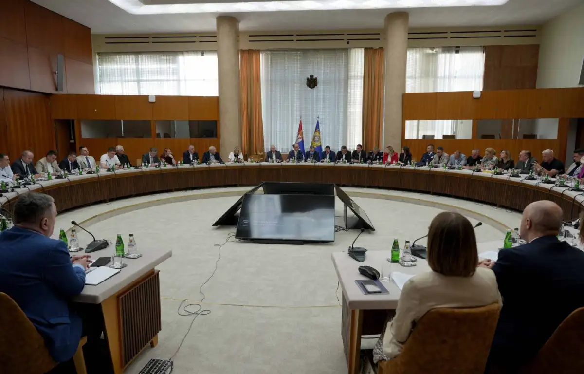 republicki-stab-za-vanredne-situacije-o-vodosistemu-rzav-i-prevenciji-pozara republicki-stab-za-vanredne-situacije-o-vodosistemu-rzav-i-prevenciji-pozara