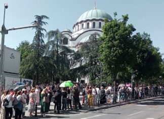 Studenti u blokadi: Ne prihvatamo da bilo ko bude ponižavan zbog svoje vere studenti-u-blokadi:-ne-prihvatamo-da-bilo-ko-bude-ponizavan-zbog-svoje-vere