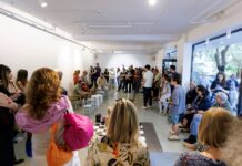 Otvorena izložba „Iluzije treba čuvati na sobnoj temperaturi“ Marka Crnobrnje i Stefana Tićmija u galeriji Novembar otvorena-izlozba-„iluzije-treba-cuvati-na-sobnoj-temperaturi“-marka-crnobrnje-i-stefana-ticmija-u-galeriji-novembar