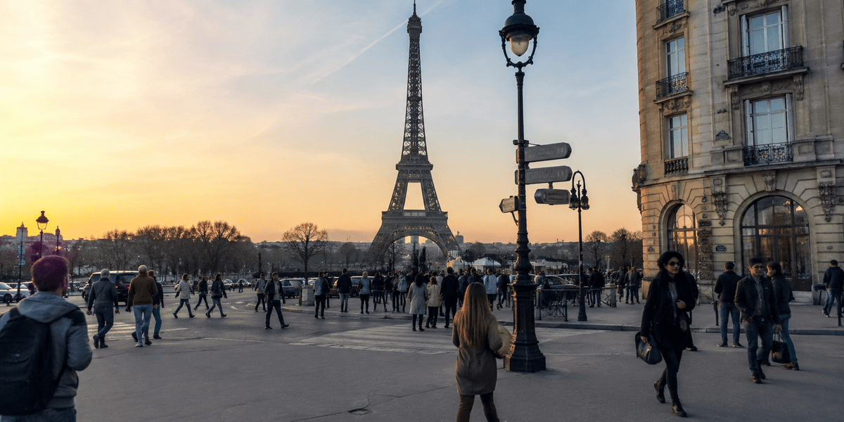 pariz-u-soku:-stotine-zaposlenih-u-skolama-suspendovane-zbog-zlostavljanja-dece