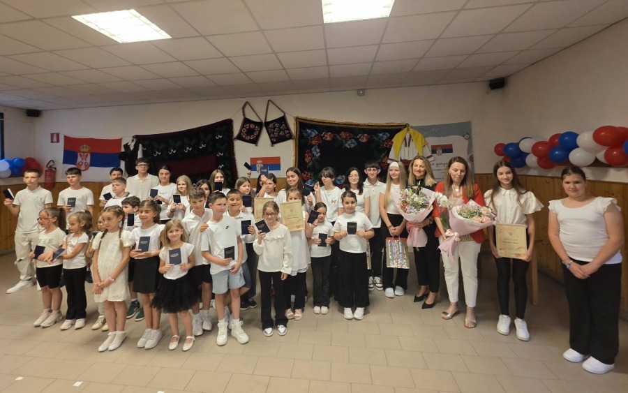 koreni-i-krila-srpske-reci-u-udinama-–-zavrsna-priredba-skole-sveti-stefan-novi-brankovic koreni-i-krila-srpske-reci-u-udinama-–-zavrsna-priredba-skole-sveti-stefan-novi-brankovic