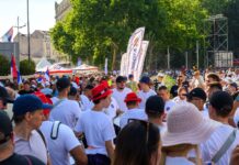 MUP tvrdi: Na Vučićevom mitingu 207.000 ljudi mup-tvrdi:-na-vucicevom-mitingu-207.000-ljudi